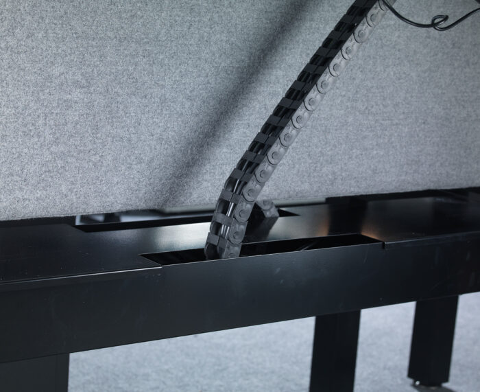 DAMS Elev8 Mono Single Desk-2950