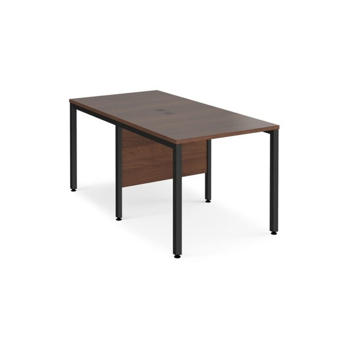 DAMS Maestro 25 back to back straight desks-26733