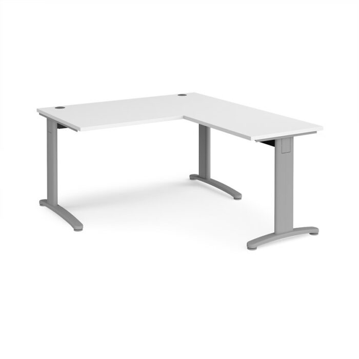 DAMS TR10 desk with 800mm return desk -26133